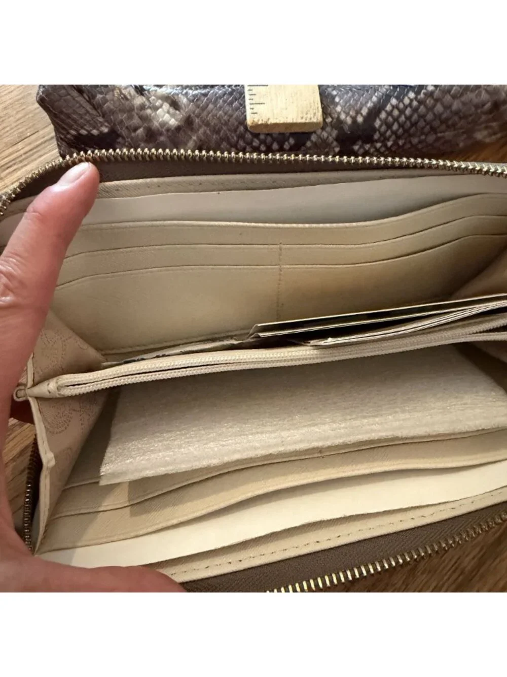 Michael Kors Womens Cross Body Snake Print Purse and Matching Wallet